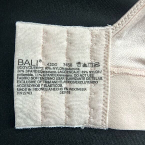 Bali Bali 42DD One Smooth U Women's Bounce Control NWT - Picture 5 of 7